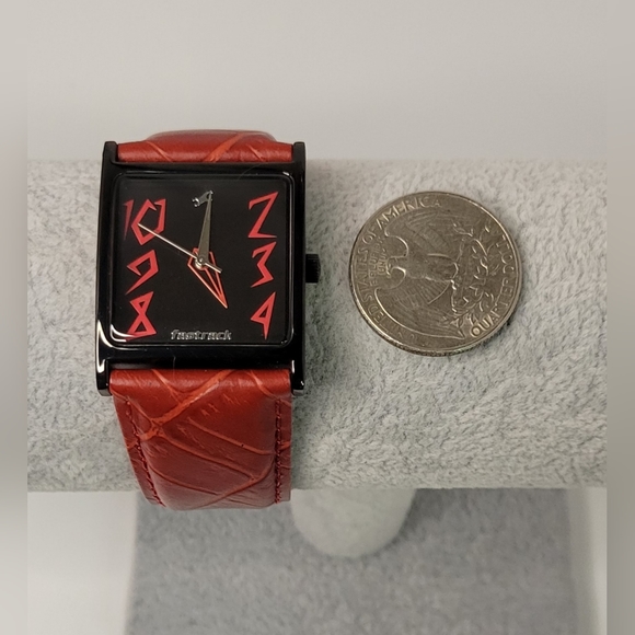 🆕️ Fastrack Women's Watch - Picture 2 of 7